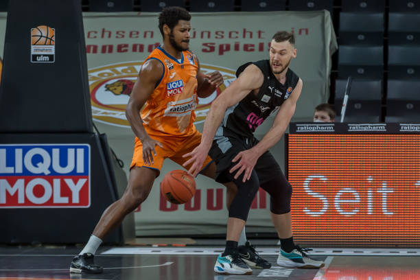 战术临场调 战术临场调