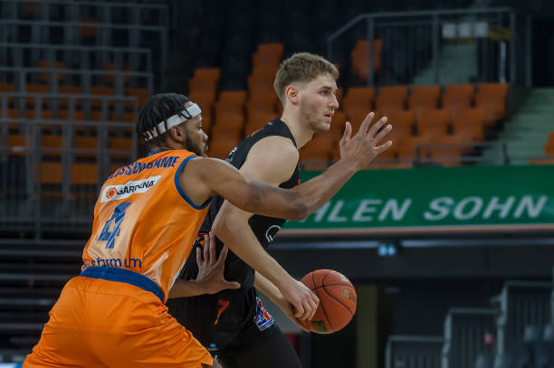 临场调整与 临场调整与