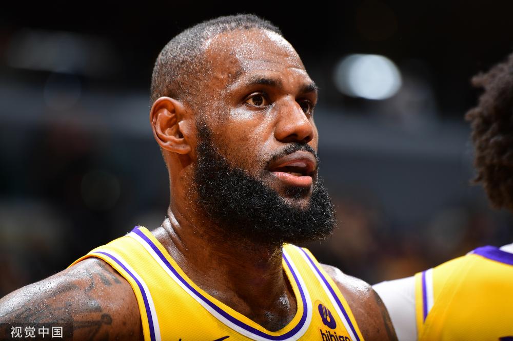 期的年轻球 期的年轻球